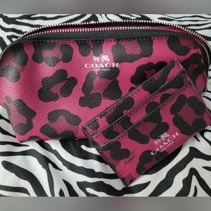 COACH makeup case & credit card case